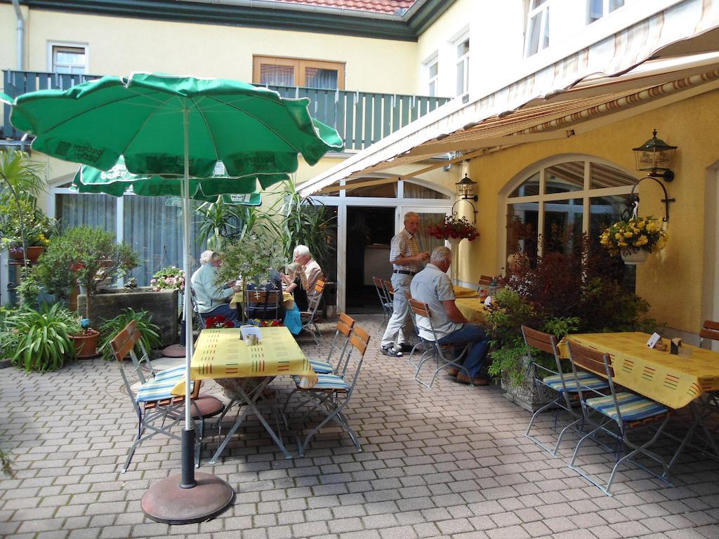 Gasthof Und Landhotel Zur Ausspanne Klipphausen Dış mekan fotoğraf