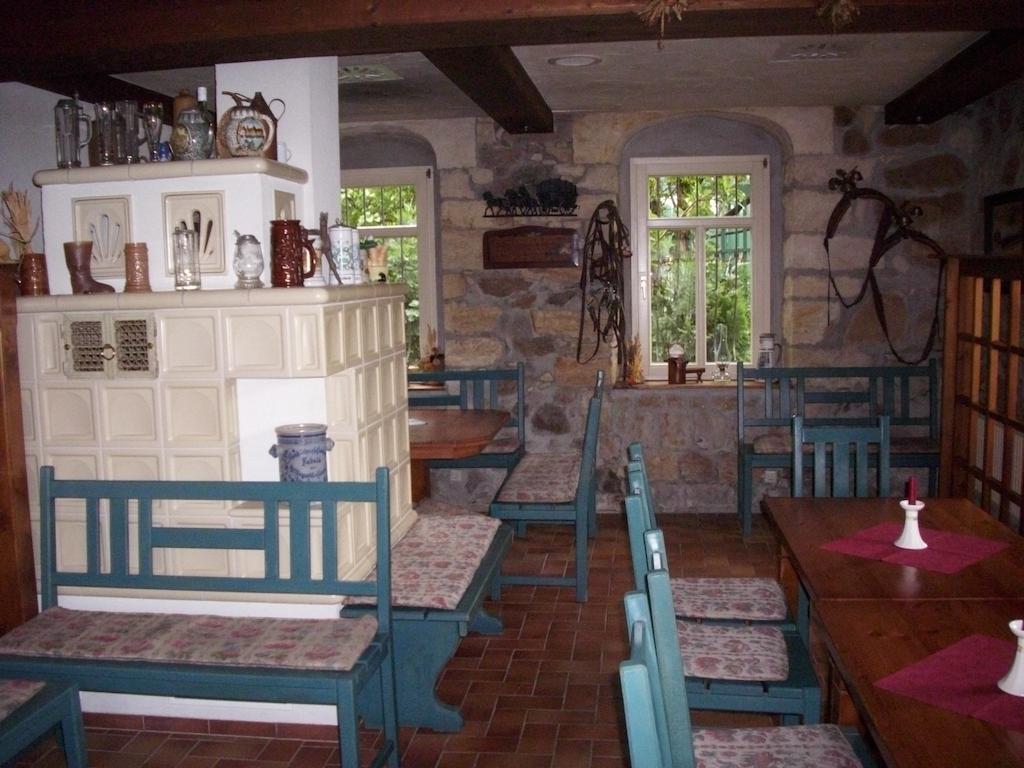 Gasthof Und Landhotel Zur Ausspanne Klipphausen Dış mekan fotoğraf