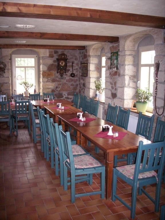 Gasthof Und Landhotel Zur Ausspanne Klipphausen Dış mekan fotoğraf